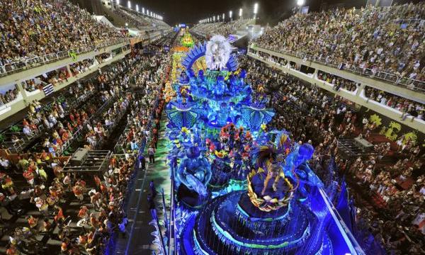 Carnaval de Río 2026 con hotel 4* en Copacabana y entrada al Sambódromo