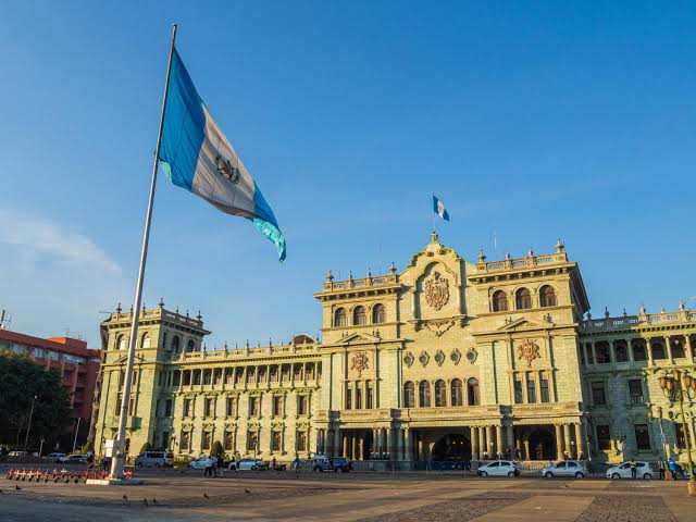 Guatemala con Honduras 2027